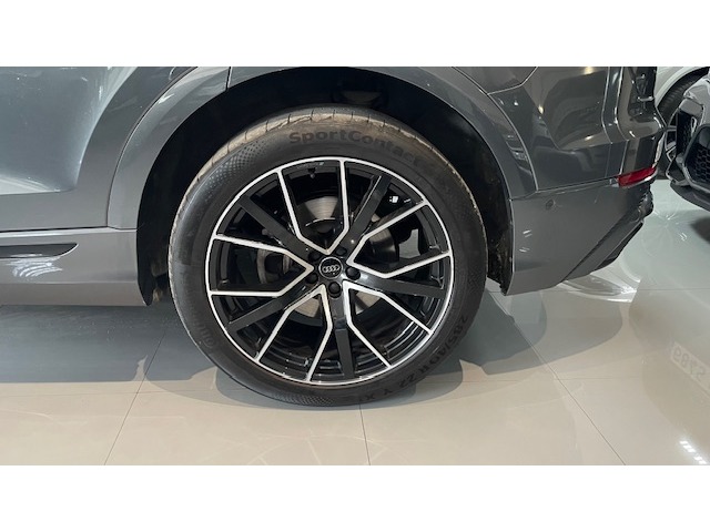 Audi Q8 Black line 55 TFSI quattro 250 kW (340 CV) tiptronic