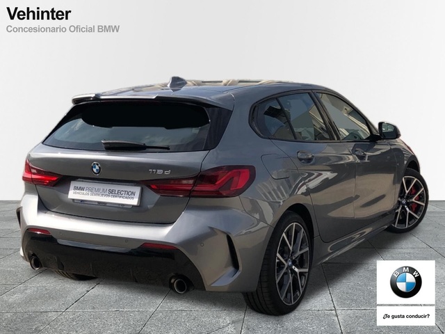 BMW Serie 1 118d color Gris. Año 2023. 110KW(150CV). Diésel. En concesionario Vehinter Getafe de Madrid