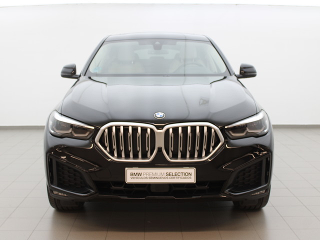 BMW X6 xDrive30d color Negro. Año 2020. 195KW(265CV). Diésel. En concesionario Augusta Aragon S.A. de Zaragoza