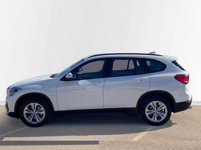 BMW X1 sDrive18d color Blanco. Año 2020. 110KW(150CV). Diésel. En concesionario Proa Premium Palma de Baleares