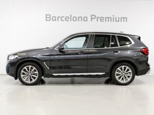 Fotos de BMW X3 xDrive20d color Gris. Año 2023. 140KW(190CV). Diésel. En concesionario Barcelona Premium -- GRAN VIA de Barcelona