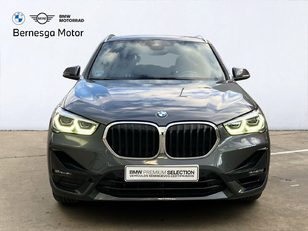 Fotos de BMW X1 sDrive18i color Gris. Año 2020. 103KW(140CV). Gasolina. En concesionario Bernesga Motor León (Bmw y Mini) de León