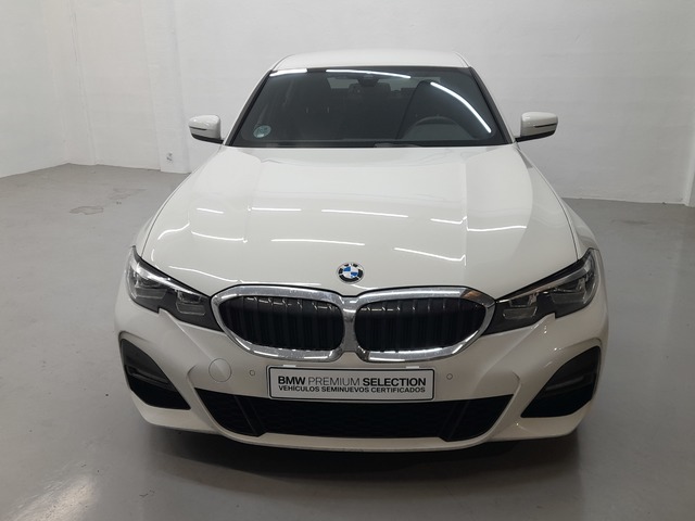 BMW Serie 3 318d color Blanco. Año 2019. 110KW(150CV). Diésel. En concesionario Cabrero Motorsport de Huesca