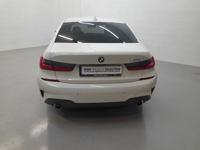 BMW Serie 3 318d color Blanco. Año 2019. 110KW(150CV). Diésel. En concesionario Cabrero Motorsport de Huesca