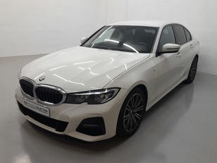 Fotos de BMW Serie 3 318d color Blanco. Año 2019. 110KW(150CV). Diésel. En concesionario Cabrero Motorsport de Huesca