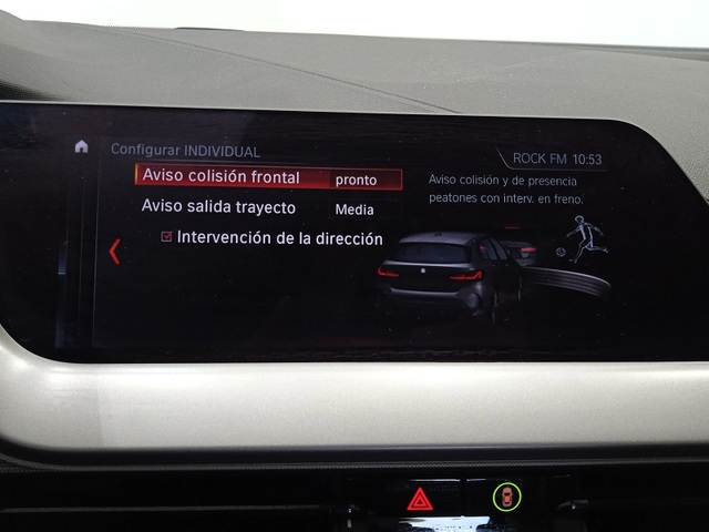 BMW Serie 1 118i color Gris. Año 2019. 103KW(140CV). Gasolina. En concesionario ALBAMOCION CIUDAD REAL  de Ciudad Real