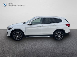 Fotos de BMW X1 sDrive18d color Blanco. Año 2019. 110KW(150CV). Diésel. En concesionario Ilbira Motor | Granada de Granada