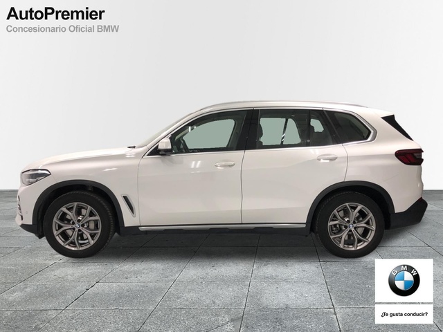 BMW X5 xDrive30d color Blanco. Año 2020. 195KW(265CV). Diésel. En concesionario Auto Premier, S.A. - MADRID de Madrid