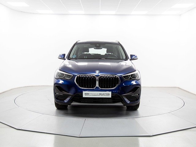 BMW X1 sDrive18d color Azul. Año 2019. 110KW(150CV). Diésel. En concesionario Móvil Begar Alicante de Alicante