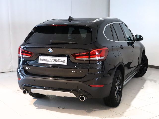 BMW X1 sDrive18d color Negro. Año 2020. 110KW(150CV). Diésel. En concesionario Pruna Motor de Barcelona