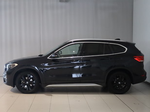 Fotos de BMW X1 sDrive18d color Negro. Año 2020. 110KW(150CV). Diésel. En concesionario Pruna Motor de Barcelona