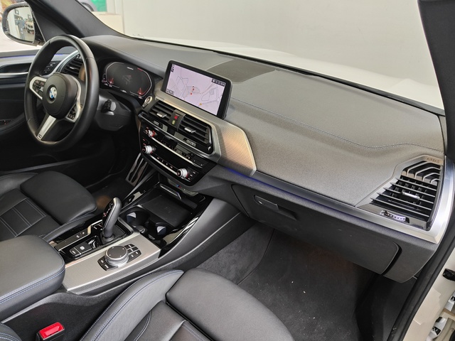 BMW X3 M40d color Blanco. Año 2020. 240KW(326CV). Diésel. En concesionario Lurauto - Gipuzkoa de Guipuzcoa