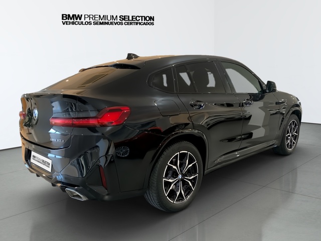 BMW X4 xDrive20d color Negro. Año 2021. 140KW(190CV). Diésel. En concesionario Automotor Premium Viso - Málaga de Málaga