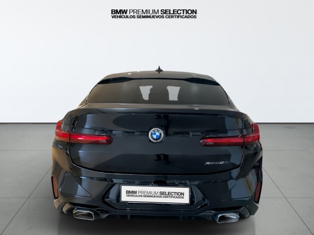 BMW X4 xDrive20d color Negro. Año 2021. 140KW(190CV). Diésel. En concesionario Automotor Premium Viso - Málaga de Málaga