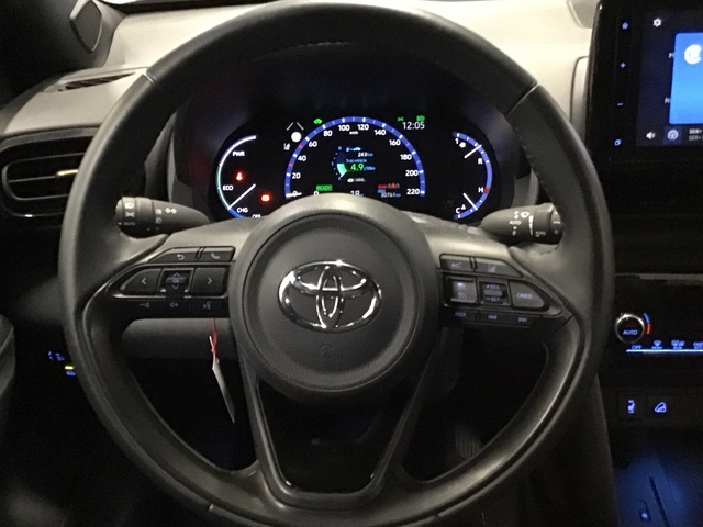 Toyota Yaris Cross 120H Adventure 85 kW (116 CV)