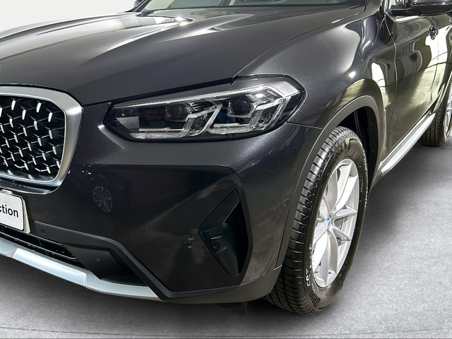 BMW X4 xDrive20d color Gris. Año 2024. 140KW(190CV). Diésel. En concesionario San Pablo Motor | Su Eminencia de Sevilla
