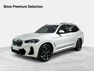 Fotos de BMW X3 sDrive18d color Blanco. Año 2024. 110KW(150CV). Diésel. En concesionario San Pablo Motor | Su Eminencia de Sevilla