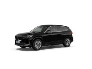 Fotos de BMW X1 sDrive18d color Negro. Año 2023. 110KW(150CV). Diésel. En concesionario Amiocar S.A. de Coruña