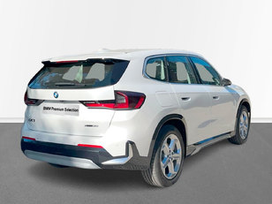 BMW iX1 xDrive30 color Blanco. Año 2024. 230KW(313CV). Eléctrico. En concesionario CARTAGENA PREMIUM S.L. de Murcia