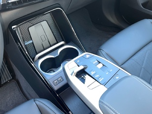 BMW iX1 xDrive30 color Blanco. Año 2024. 230KW(313CV). Eléctrico. En concesionario CARTAGENA PREMIUM S.L. de Murcia