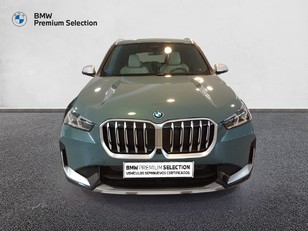 Fotos de BMW X1 xDrive25e color Verde. Año 2023. 180KW(245CV). Híbrido Electro/Gasolina. En concesionario Marmotor de Las Palmas