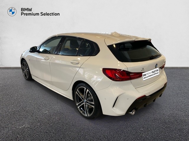 BMW Serie 1 118i color Blanco. Año 2022. 103KW(140CV). Gasolina. En concesionario Marmotor de Las Palmas