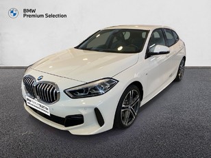 Fotos de BMW Serie 1 118i color Blanco. Año 2022. 103KW(140CV). Gasolina. En concesionario Marmotor de Las Palmas