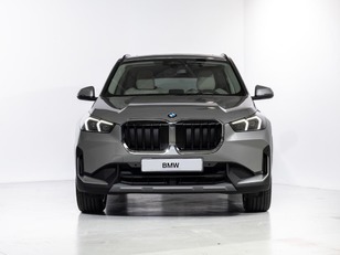 Fotos de BMW X1 sDrive18d color Gris Plata. Año 2024. 110KW(150CV). Diésel. En concesionario Oliva Motor Girona de Girona