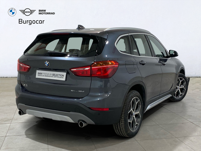 BMW X1 sDrive18d color Gris. Año 2019. 110KW(150CV). Diésel. En concesionario Burgocar (Bmw y Mini) de Burgos