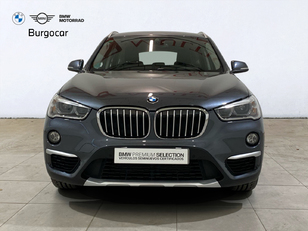 Fotos de BMW X1 sDrive18d color Gris. Año 2019. 110KW(150CV). Diésel. En concesionario Burgocar (Bmw y Mini) de Burgos