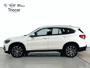 Fotos de BMW X1 sDrive18d color Blanco. Año 2020. 110KW(150CV). Diésel. En concesionario Triocar Gijón (Bmw y Mini) de Asturias