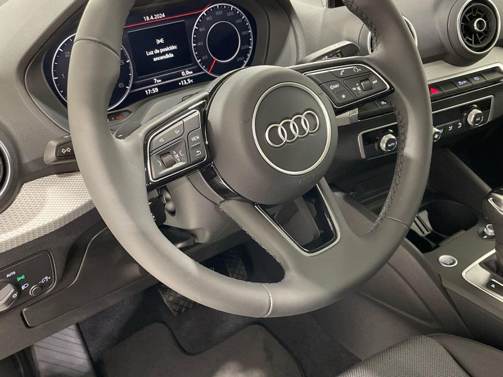 Audi Q2 35 TDI - 13