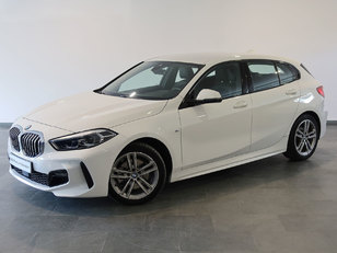 Fotos de BMW Serie 1 118d color Blanco. Año 2021. 110KW(150CV). Diésel. En concesionario Autogal de Ourense