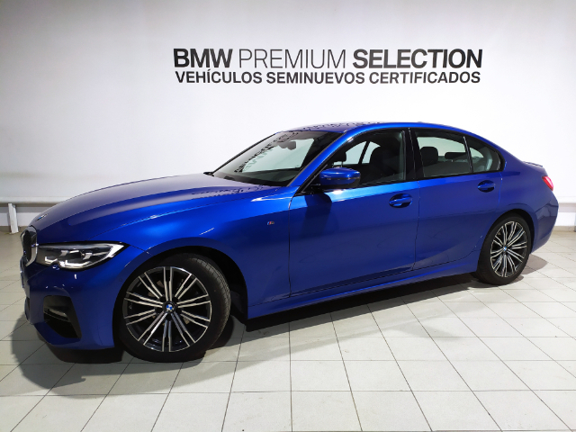 BMW Serie 3 320d color Azul. Año 2020. 140KW(190CV). Diésel. En concesionario Hispamovil Elche de Alicante