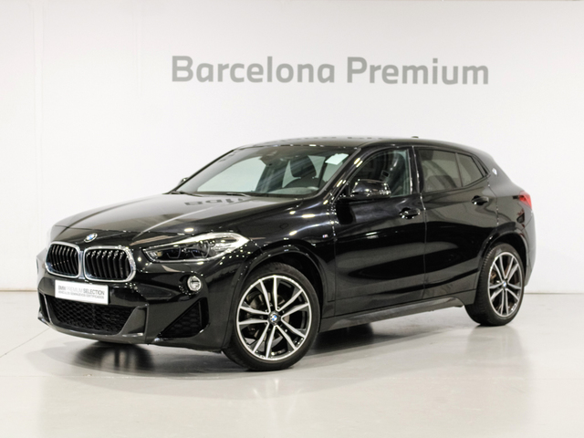 BMW X2 sDrive18i color Negro. Año 2021. 103KW(140CV). Gasolina. En concesionario Barcelona Premium -- GRAN VIA de Barcelona