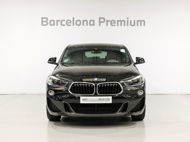 BMW X2 sDrive18i color Negro. Año 2021. 103KW(140CV). Gasolina. En concesionario Barcelona Premium -- GRAN VIA de Barcelona