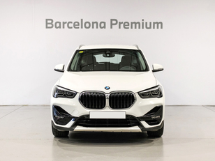 Fotos de BMW X1 sDrive18i color Blanco. Año 2020. 103KW(140CV). Gasolina. En concesionario Barcelona Premium -- GRAN VIA de Barcelona