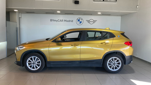 BMW X2 sDrive18d color Oro. Año 2018. 110KW(150CV). Diésel. En concesionario BYmyCAR Madrid - Alcalá de Madrid