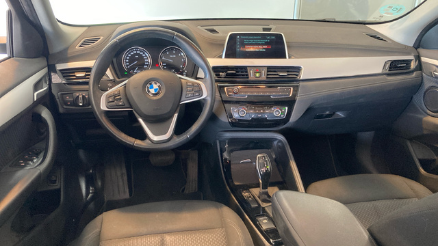 BMW X2 sDrive18d color Oro. Año 2018. 110KW(150CV). Diésel. En concesionario BYmyCAR Madrid - Alcalá de Madrid