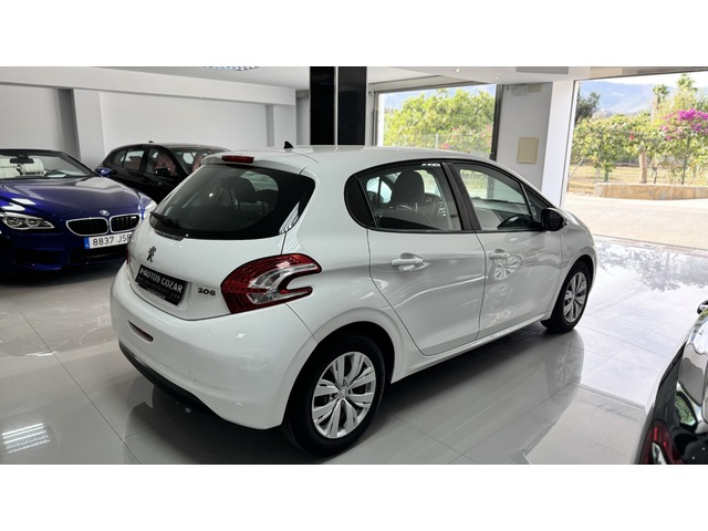 Peugeot 208 1.2 VTi Active 60 kW (82 CV)