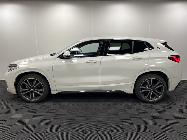 BMW X2 sDrive18d color Blanco. Año 2024. 110KW(150CV). Diésel. En concesionario Maberauto de Castellón