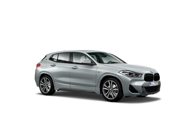 BMW X2 sDrive18d color Gris. Año 2023. 110KW(150CV). Diésel. En concesionario Amiocar S.A. de Coruña