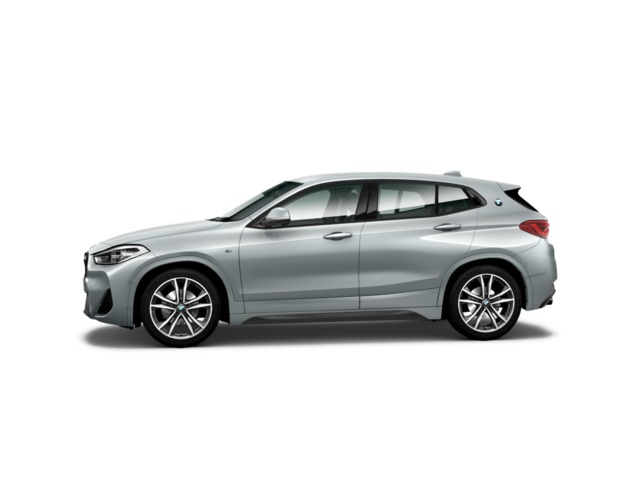 BMW X2 sDrive18d color Gris. Año 2023. 110KW(150CV). Diésel. En concesionario Amiocar S.A. de Coruña