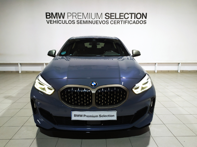 BMW Serie 1 M135i color Gris. Año 2021. 225KW(306CV). Gasolina. En concesionario Hispamovil, Torrevieja de Alicante