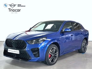 Fotos de BMW X2 sDrive18d color Azul. Año 2024. 110KW(150CV). Diésel. En concesionario Triocar Gijón (Bmw y Mini) de Asturias