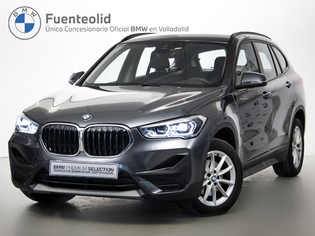 BMW X1 xDrive18d color Gris. Año 2020. 110KW(150CV). Diésel. En concesionario Fuenteolid de Valladolid