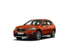 Fotos de BMW X1 sDrive18d color Naranja. Año 2018. 110KW(150CV). Diésel. En concesionario Fuenteolid de Valladolid