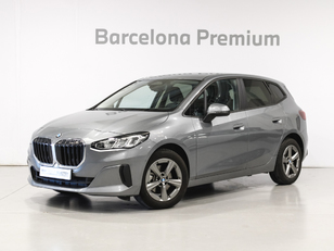 Fotos de BMW Serie 2 218d Active Tourer color Gris. Año 2024. 110KW(150CV). Diésel. En concesionario Barcelona Premium -- GRAN VIA de Barcelona