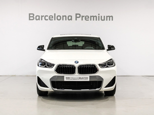 Fotos de BMW X2 xDrive25e color Blanco. Año 2024. 162KW(220CV). Híbrido Electro/Gasolina. En concesionario Barcelona Premium -- GRAN VIA de Barcelona