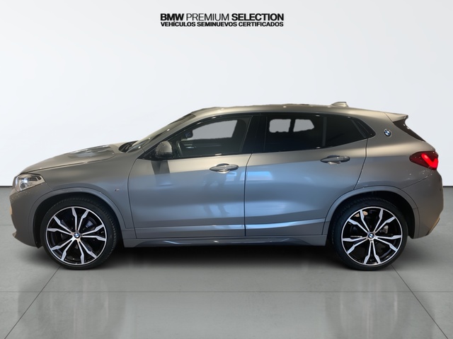 BMW X2 sDrive18d color Gris. Año 2022. 110KW(150CV). Diésel. En concesionario Automotor Premium Viso - Málaga de Málaga